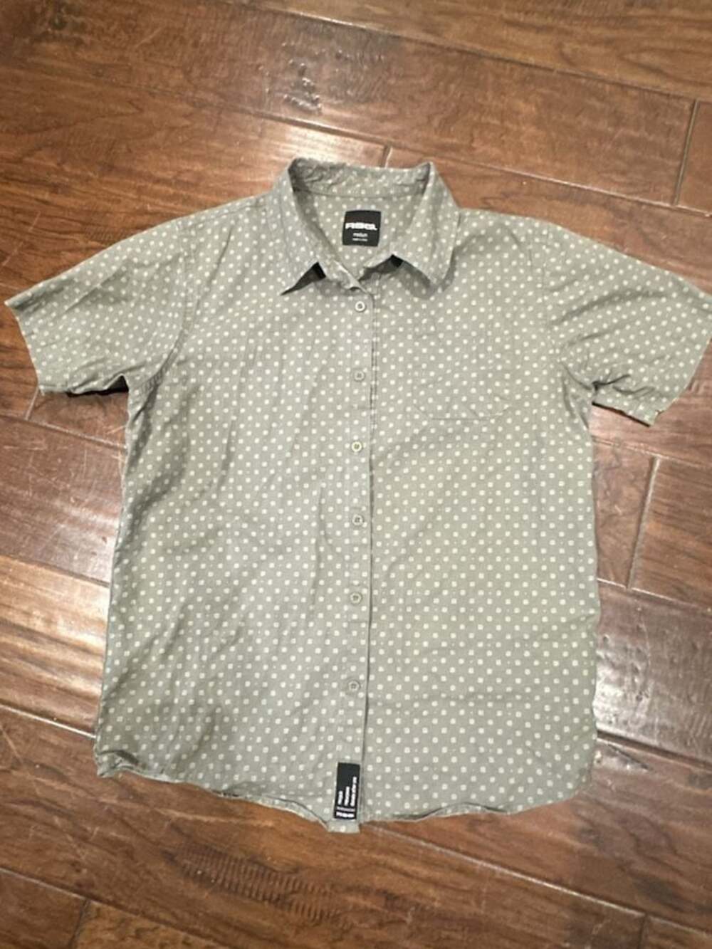 RSQ Green Kids Geometric Pattern Short Sleeve Button Down Shirt Medium